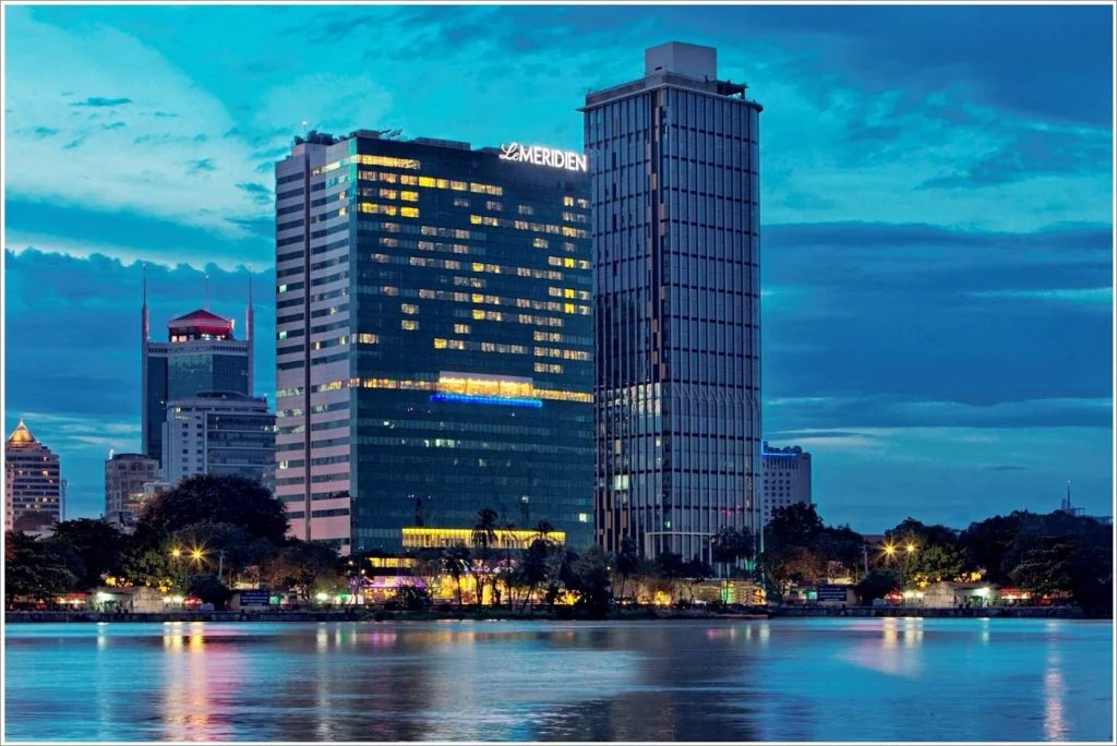 PONDO VIỆT NAM cung cấp nhiều đèn cho khách sạn 5 sao Le Meridien Saigon 